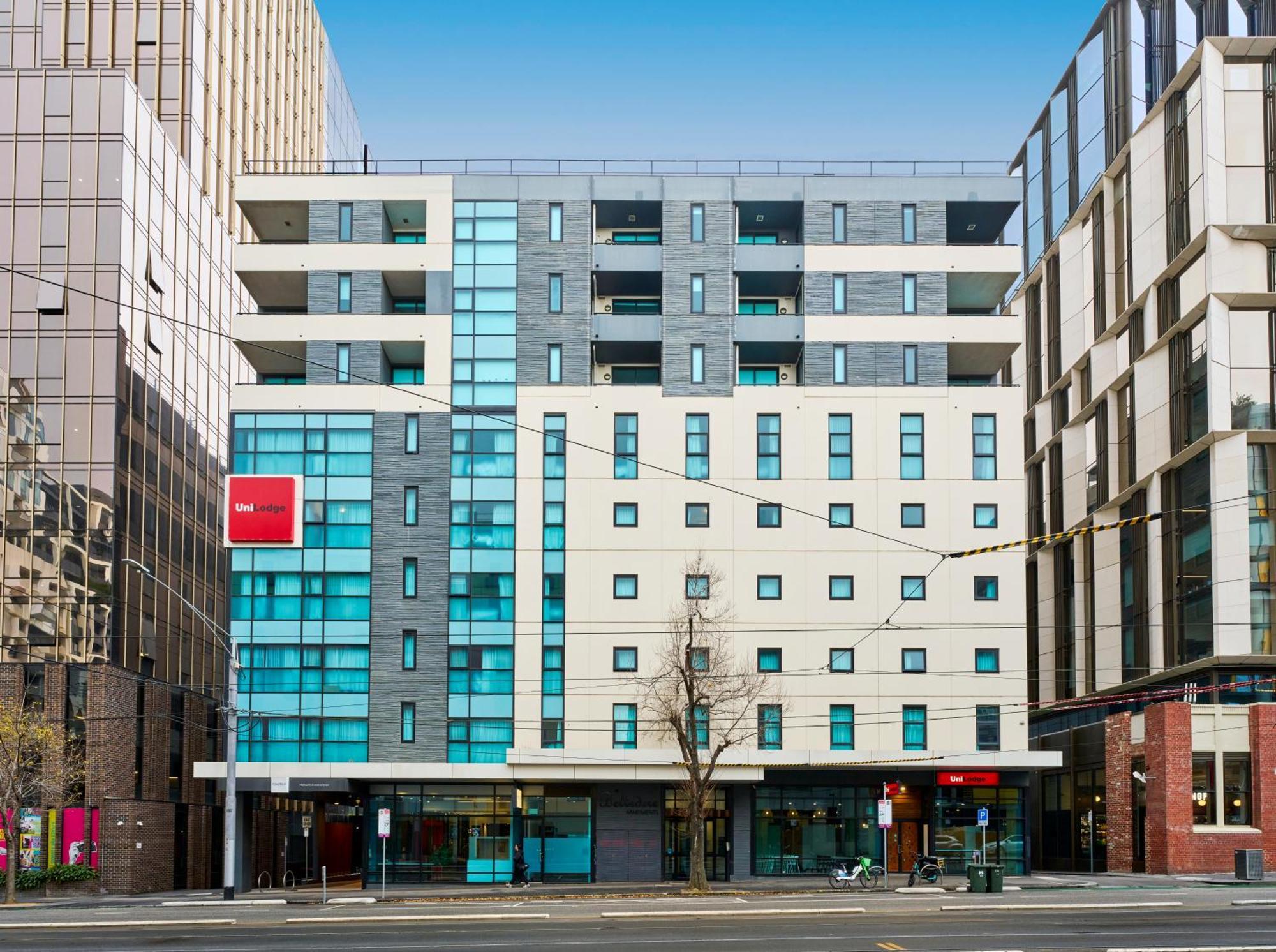 Staying In Carlton: 5 Central Hotels Compared