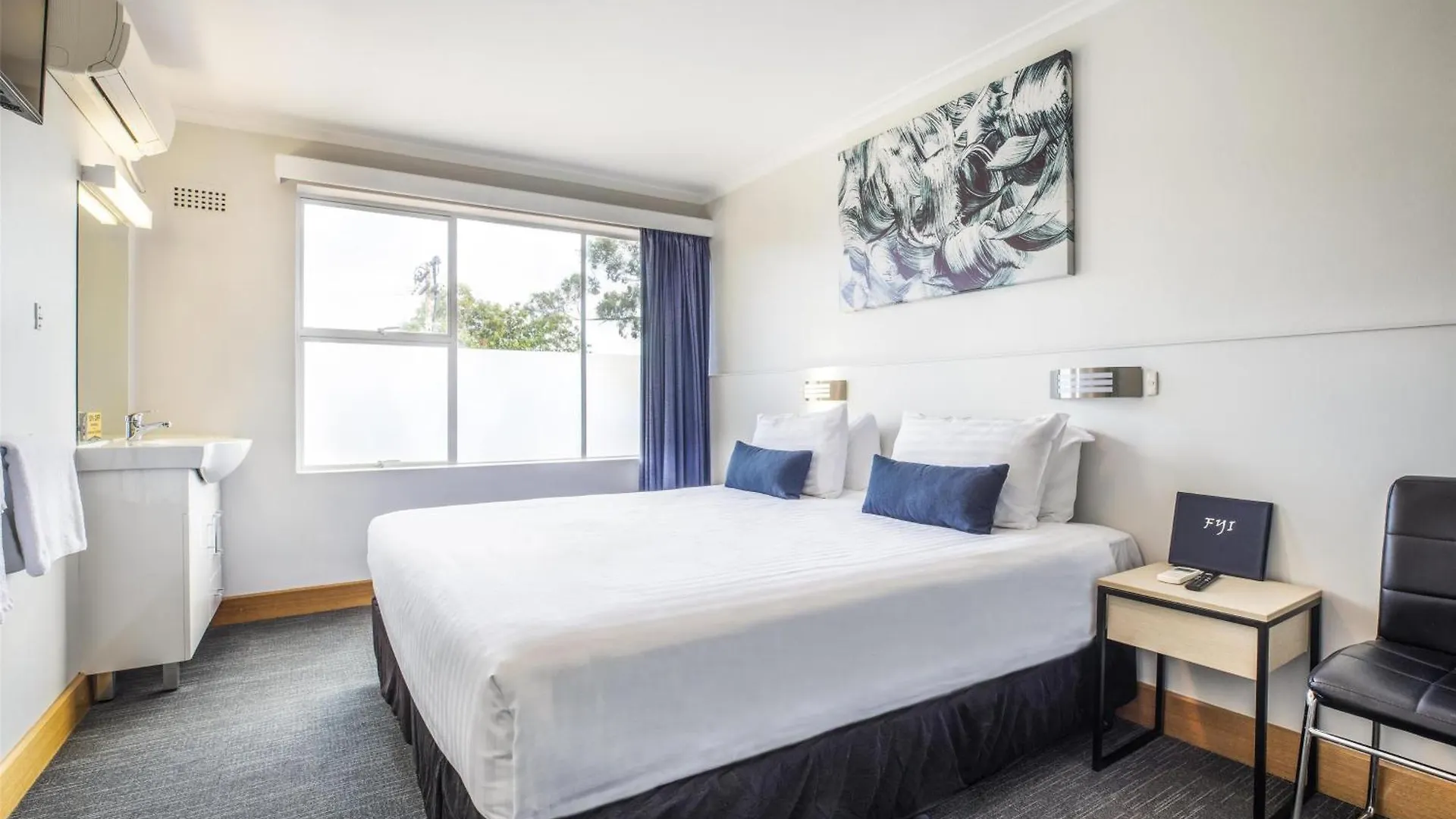 11 Central Hobart Hotels Near Blundstone Arena Worth Booking