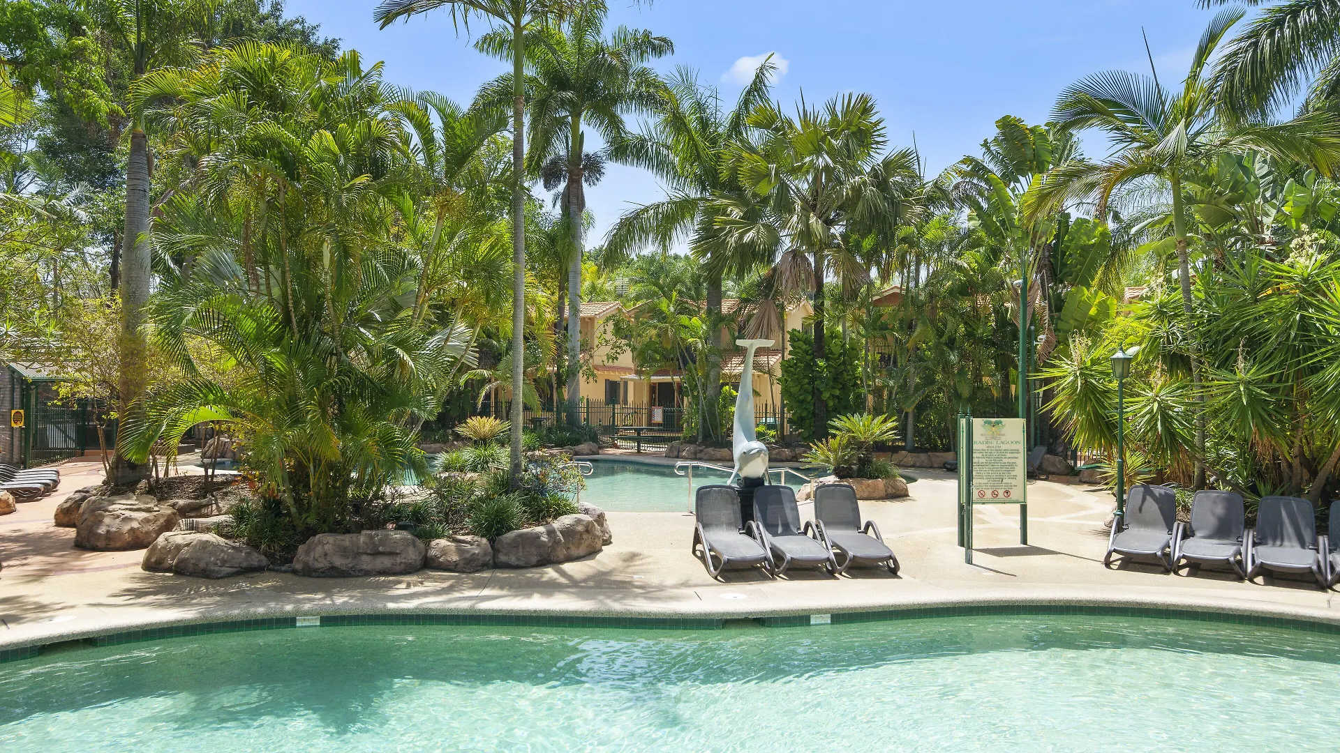 15 Smart Family Hotels Near Surfers Paradise Beach