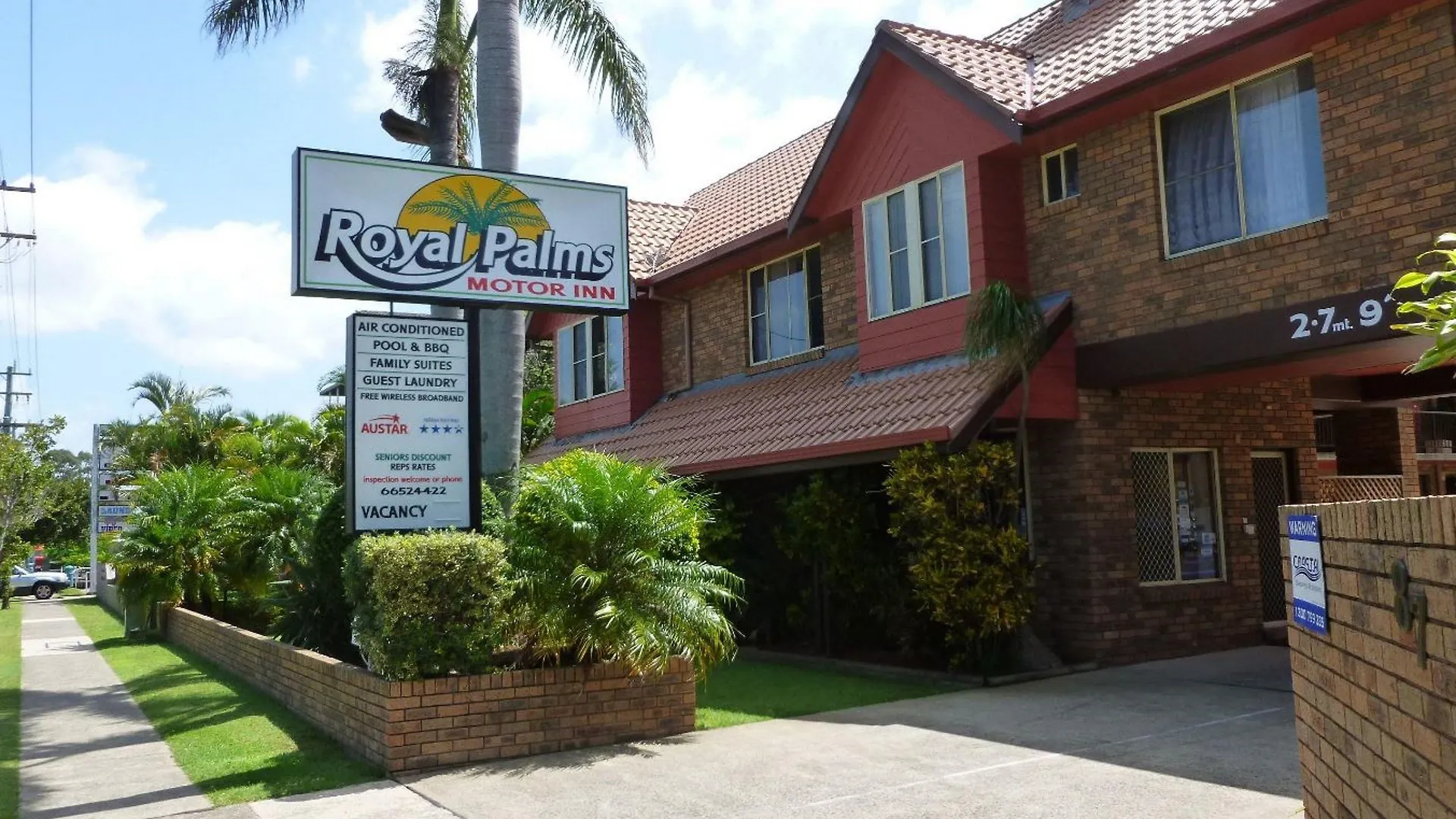 6 4-Star Hotels Near Coffs Harbour Golf Club Worth Booking