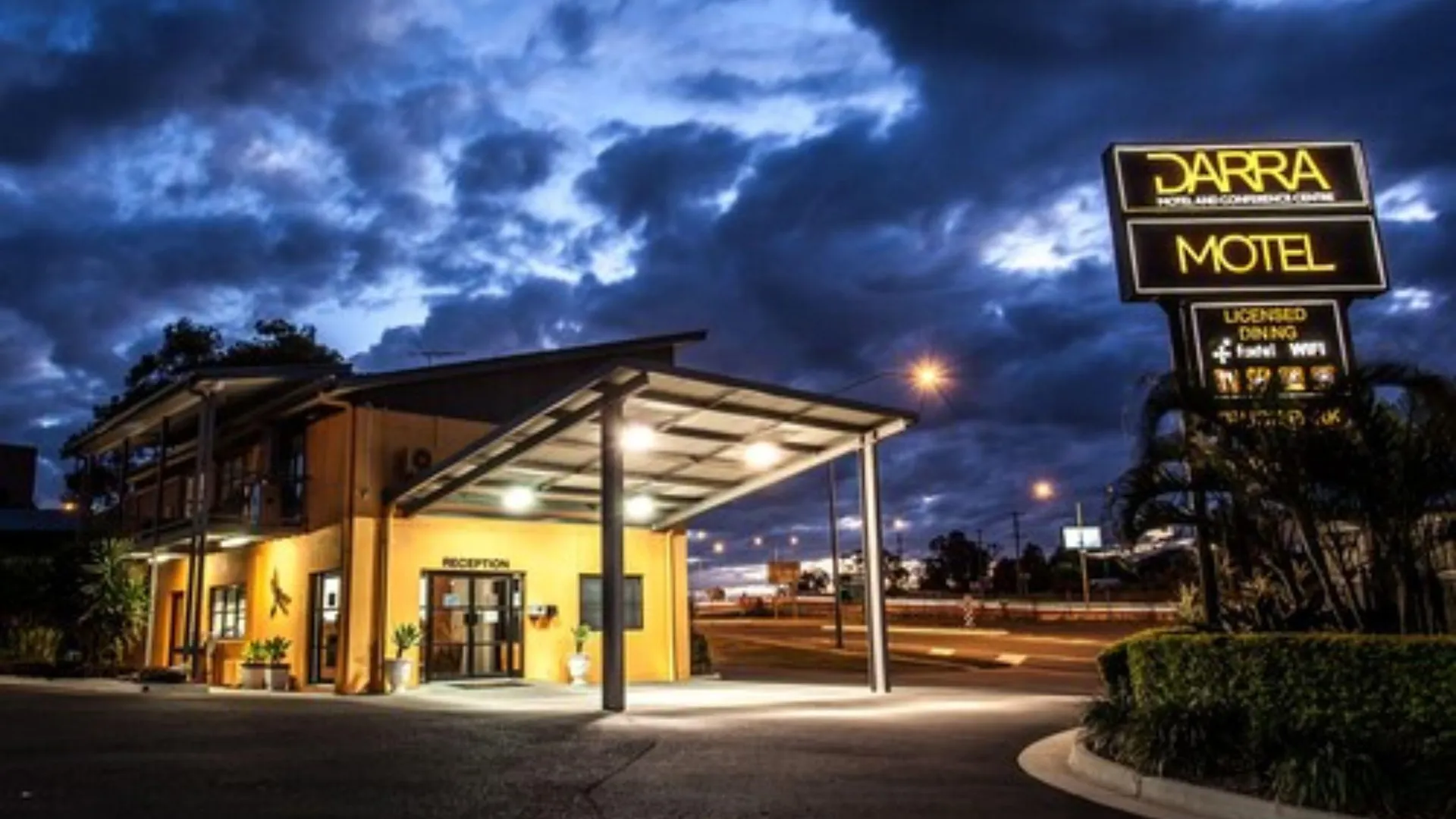 Where to Stay Near Indooroopilly: 4 Hotels for Couples