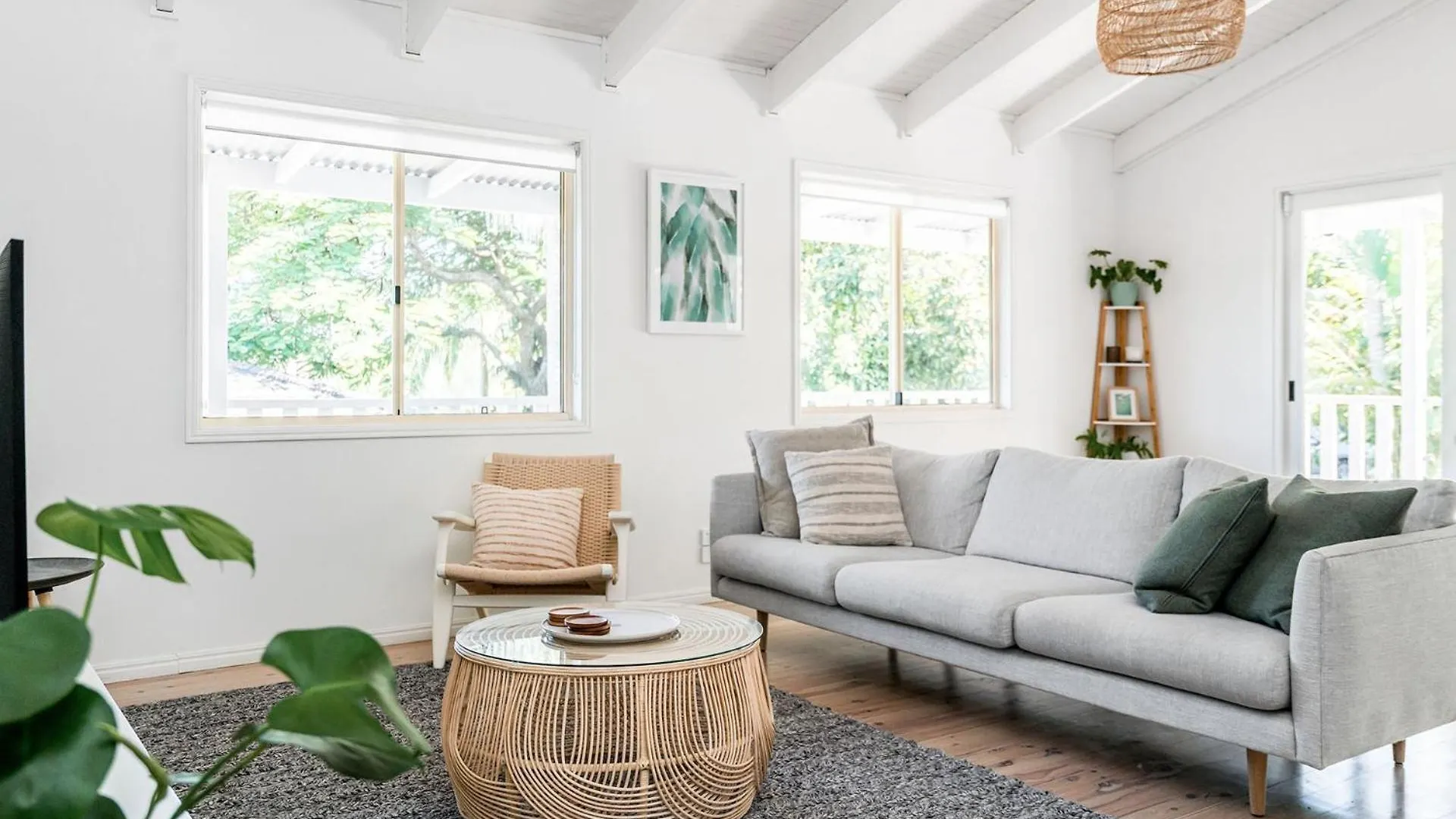 5 Villa Hotels Near Byron Bay Golf Course Worth Booking